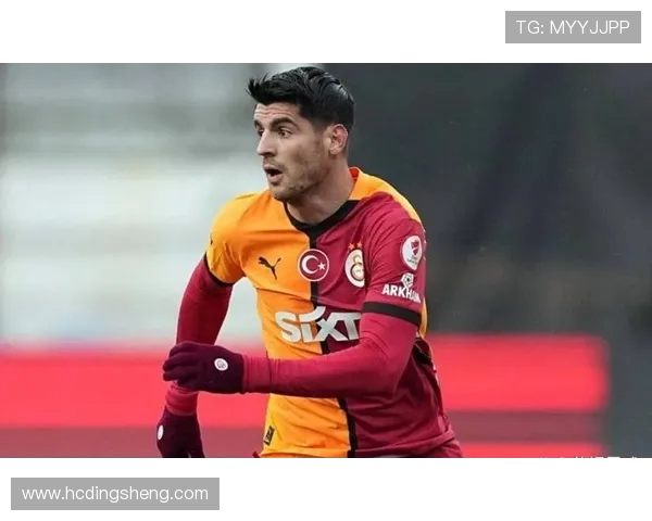 莫拉塔与妻子复合后携手创办房产公司 幸福事业双丰收